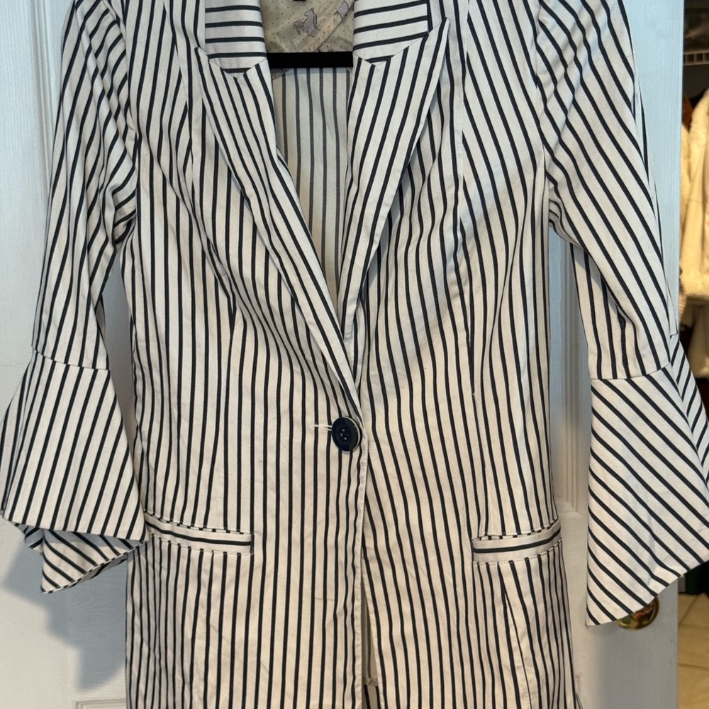 CAbi Black and White Striped Blazer, Excellent Condition, Size 2